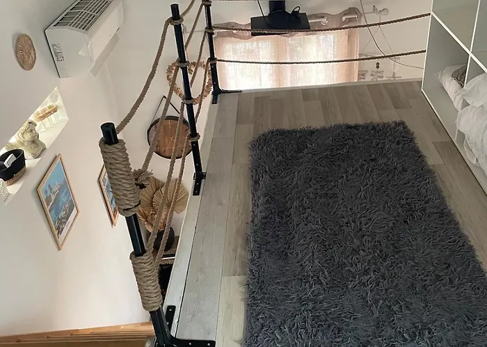 House In Juan-les-pins, Feriehus *